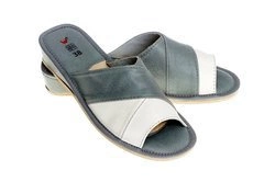 Damskie pantofle skórzane wygodne i komfortowe