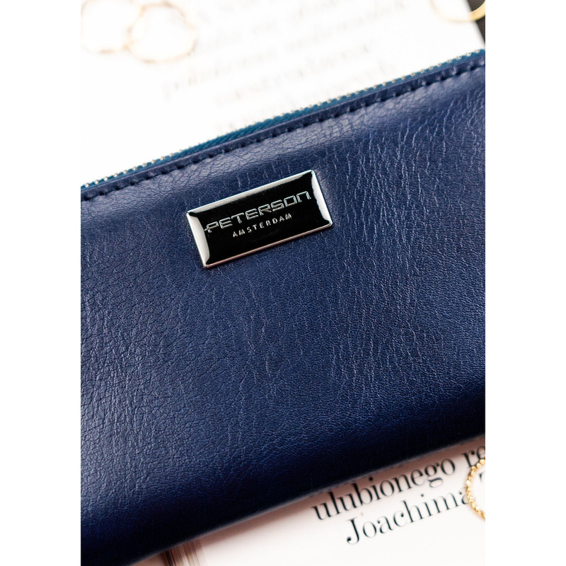 Portfel-piórnik damski ze skóry naturalnej i ekologicznej w granatowym kolorze zamykany na suwak - Peterson