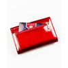 Lakierowany, czerwony portfel damski zamykany na zatrzask - Peterson