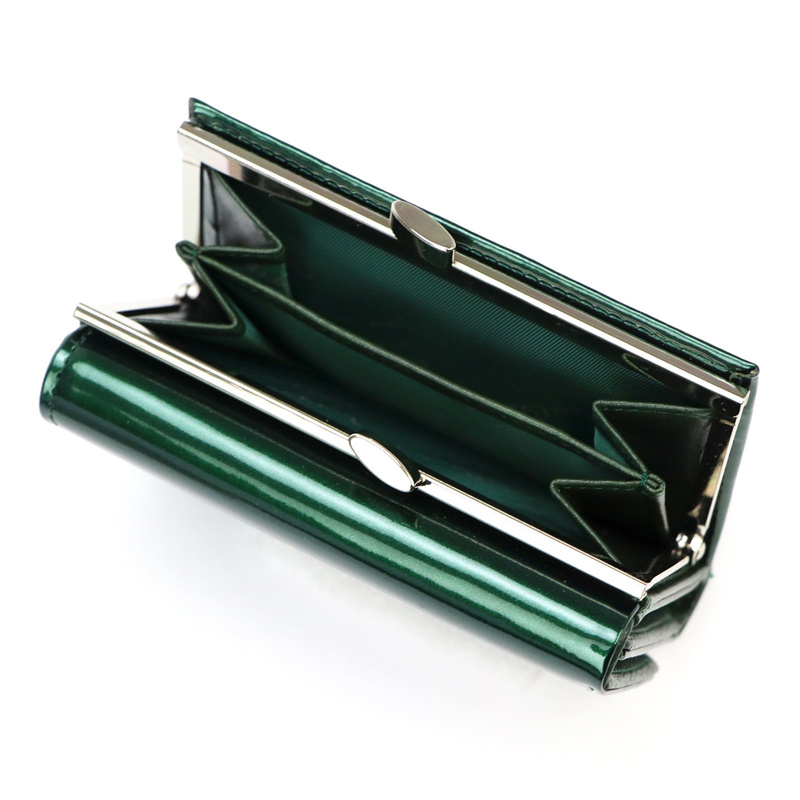 Zgrabna pojemna damska portmonetka Pierre Cardin