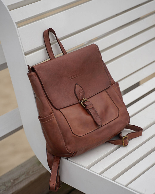 Plecak skórzany handmade z kieszeniami  - MARCO MAZZINI czekoladowy brąz