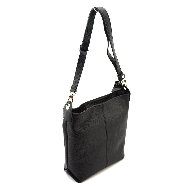 Piękna pakowna listonoszka skórzana na ramię