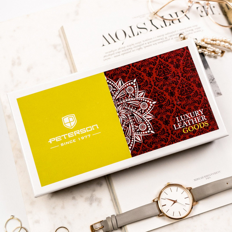 Skórzany damski portfel Peterson PTN PH24-LFL