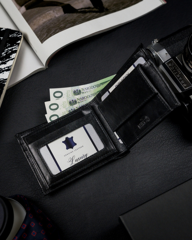 Stylowy Skórzany męski portfel z etui od Rovicky