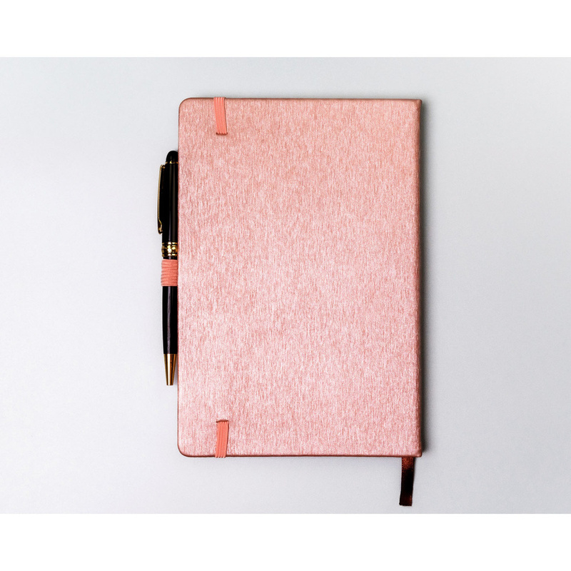 Notes w formacie A5 w różowym kolorze zadrukowany w linie - Peterson