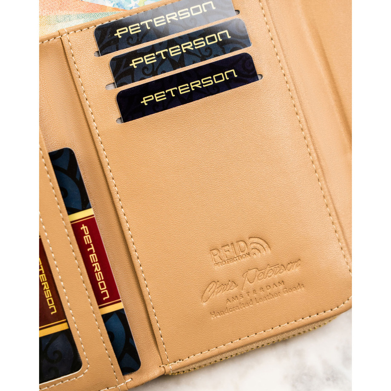 Elegancki portfel damski ze skóry ekologicznej w beżowym kolorze ze wzorem w kwiaty - Peterson