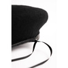 Beret Holt