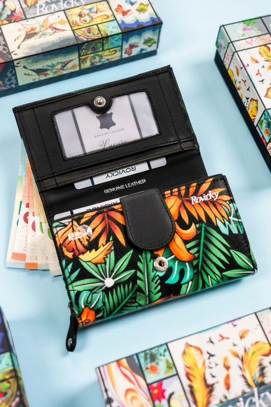 Rovicky Pojemny skórzany portfel damski na zatrzask roślinny wzór