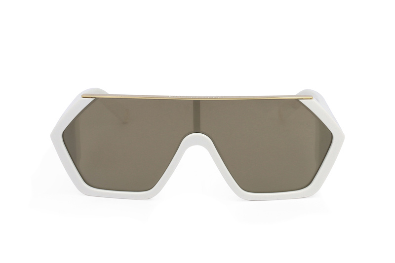Okulary PHILIPP PLEIN SPP047-3GFG. Okulary przeciwsłoneczne, Kolor czarny. Kobieta.