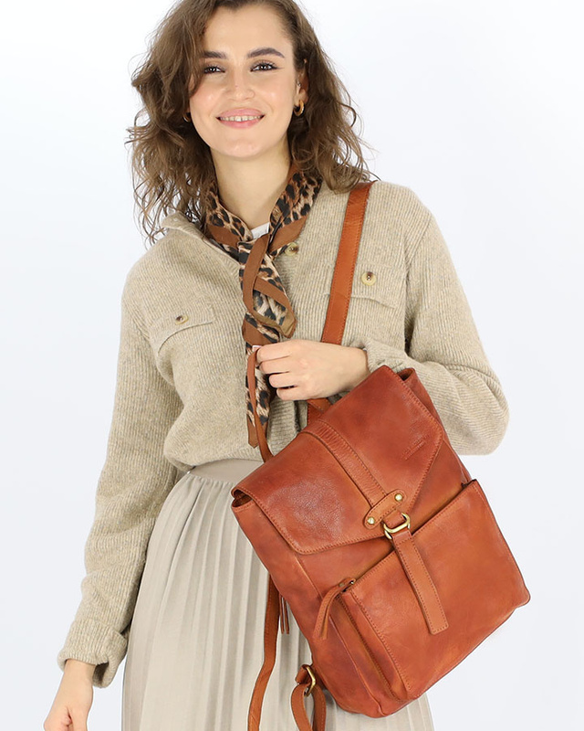 Plecak skórzany damski A4 - MARCO MAZZINI brąz whisky