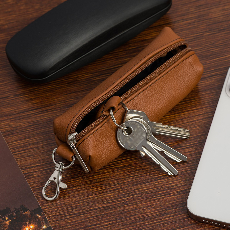 Skórzane etui na długie klucze duże kluczówka karabińczyk skóra koniakowe Beltimore L66