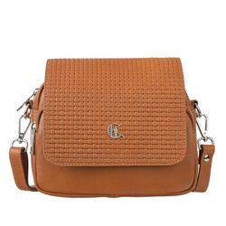 Elegancka listonoszka skórzana Canaletto z tłoczoną klapką – styl i funkcjonalność na co dzień TD655s108T1