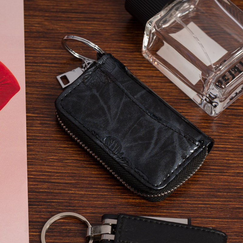 Skórzane etui na klucze skóra naturalna damskie pojemne F19 czarne motyle