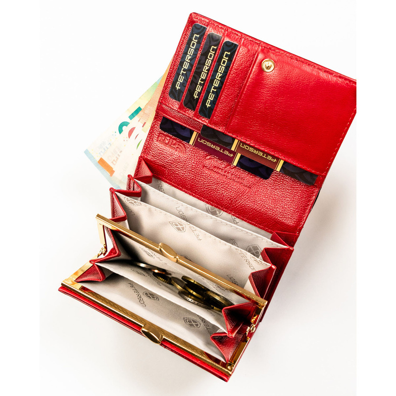 Czerwony portfel damski wykonany z lakierowanej skóry naturalnej, zamykany zatrzaskiem - Peterson