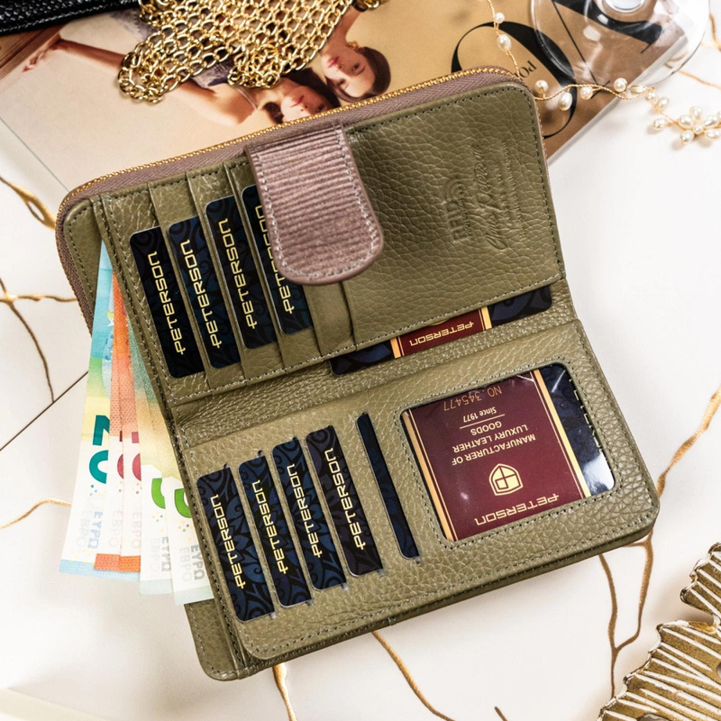 Skórzany damski portfel Peterson PTN 76116-PR