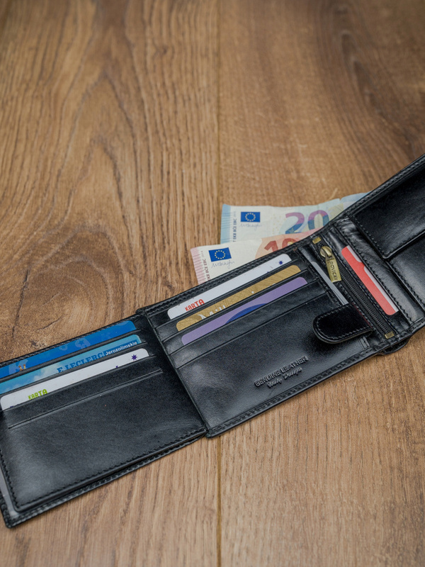 Zapinany Skórzany męski portfel Rovicky z RFID