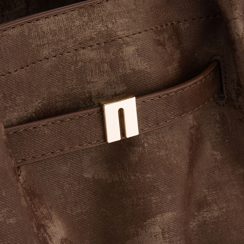 Duża, brązowa shopperka damska wykonana ze skóry ekologicznej, jednokomorowa - Peterson