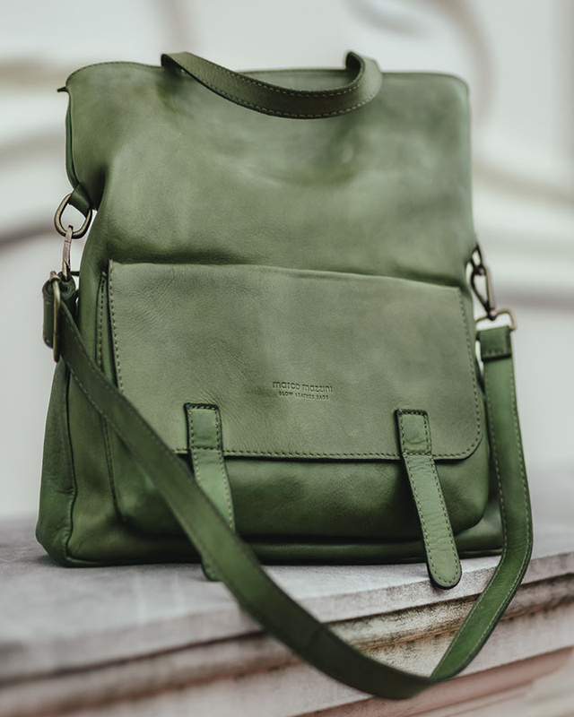Skórzana torebka plecak z kieszenią z przodu - MARCO MAZZINI zielony
