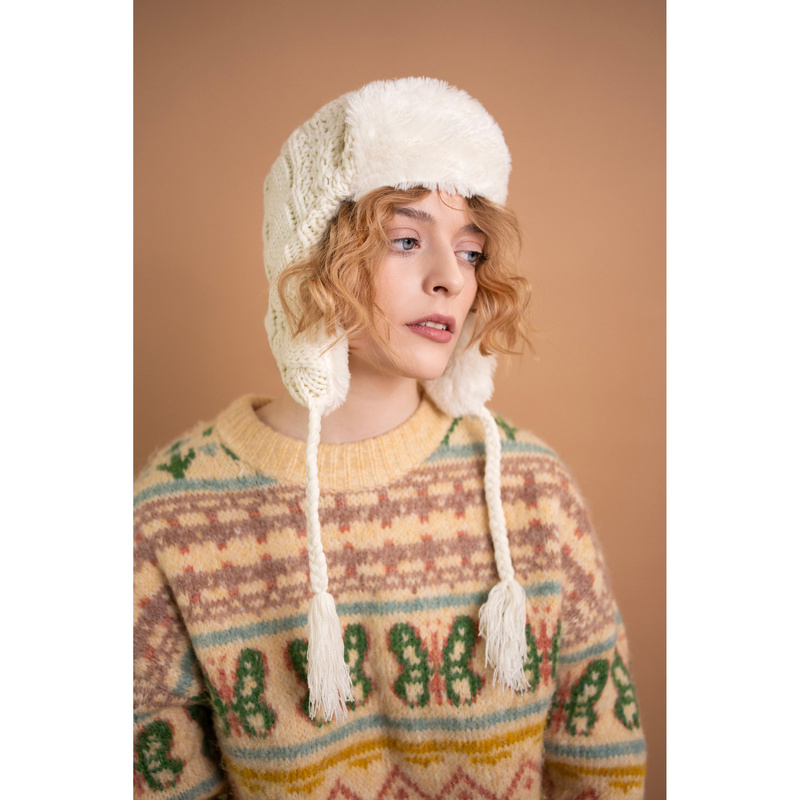 Czapka Renifer W Śniegu