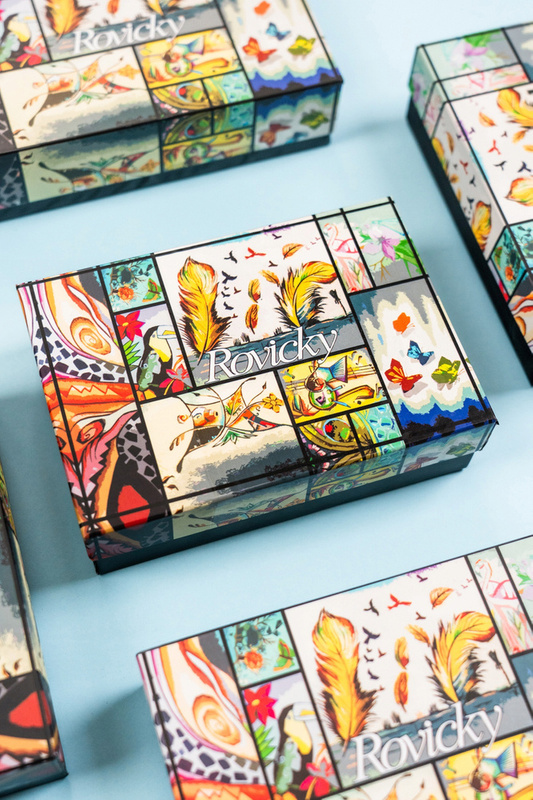 Rovicky Pojemny skórzany portfel damski na zatrzask roślinny wzór