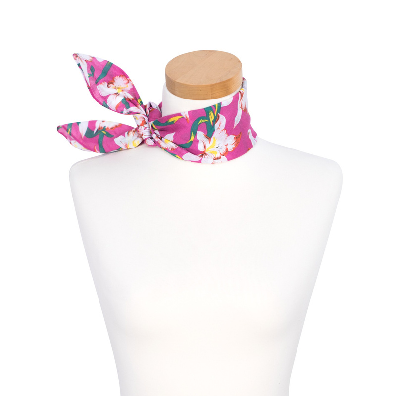 Bandana Metropolitan