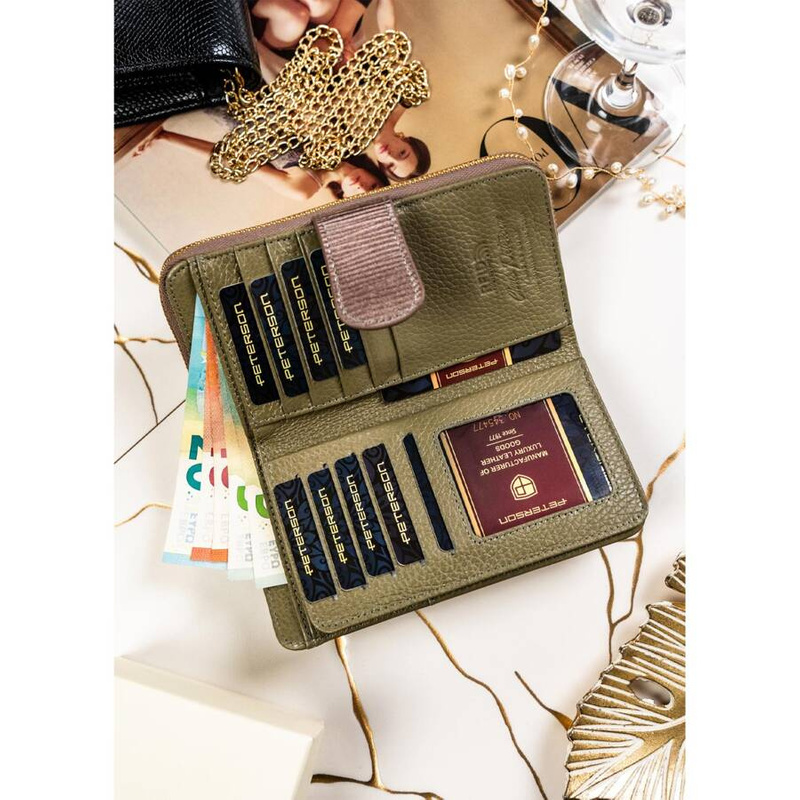 Skórzany damski portfel Peterson PTN 76116-PR