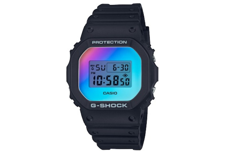 Zegarek CASIO DW-5600SR-1E. Kwarcowy, Kolor czerwony. Mężczyzna.