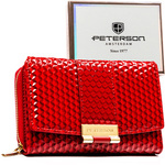 Czerwony, lakierowany portfel damski wykonany ze skóry ekologicznej o przestrzennej fakturze - Peterson