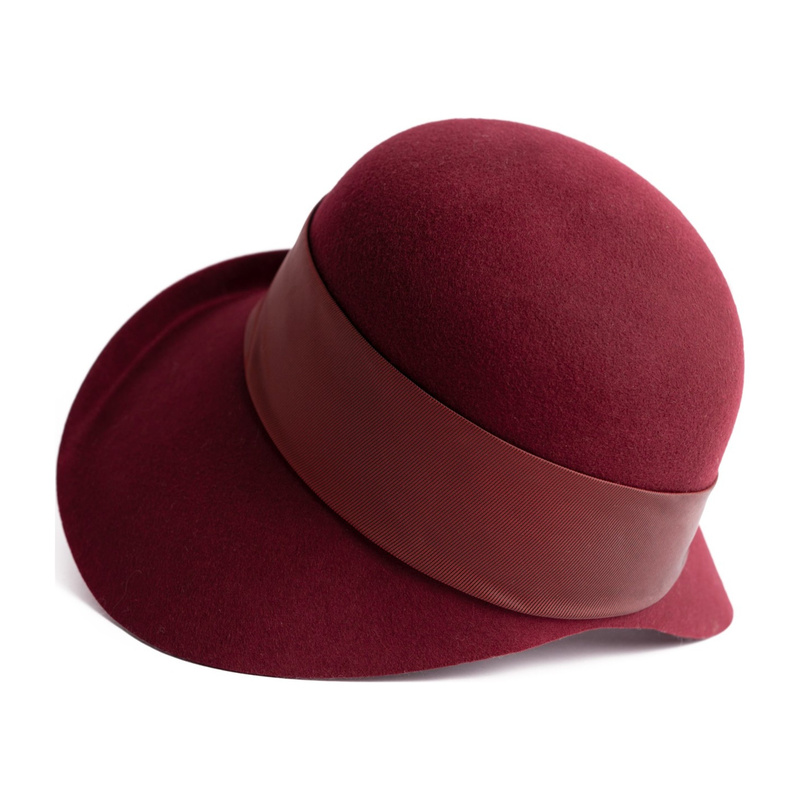 Beret Delas