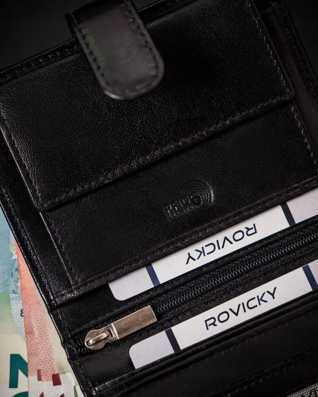 Duży zamykany męski portfel skórzany RFID Rovicky