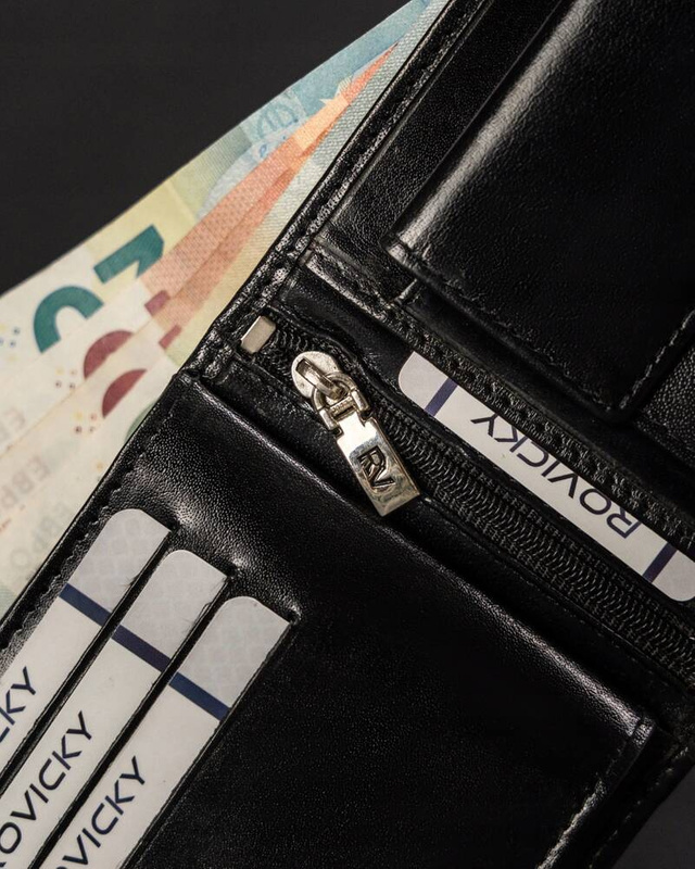 Zgrabny Klasyczny skórzany portfel męski Rovicky