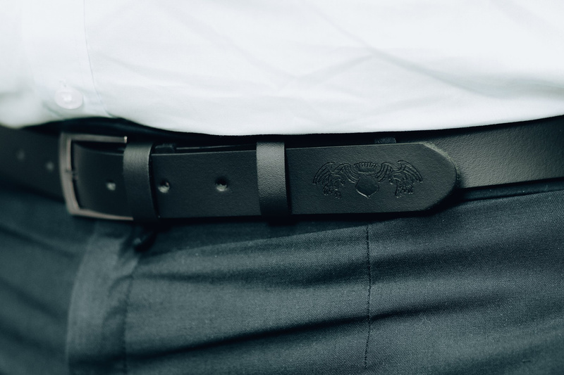 Beltimore skórzany pasek męski czarny wąski E06 : Kolory - czarny, Rozmiar pasków - r.95-110 cm