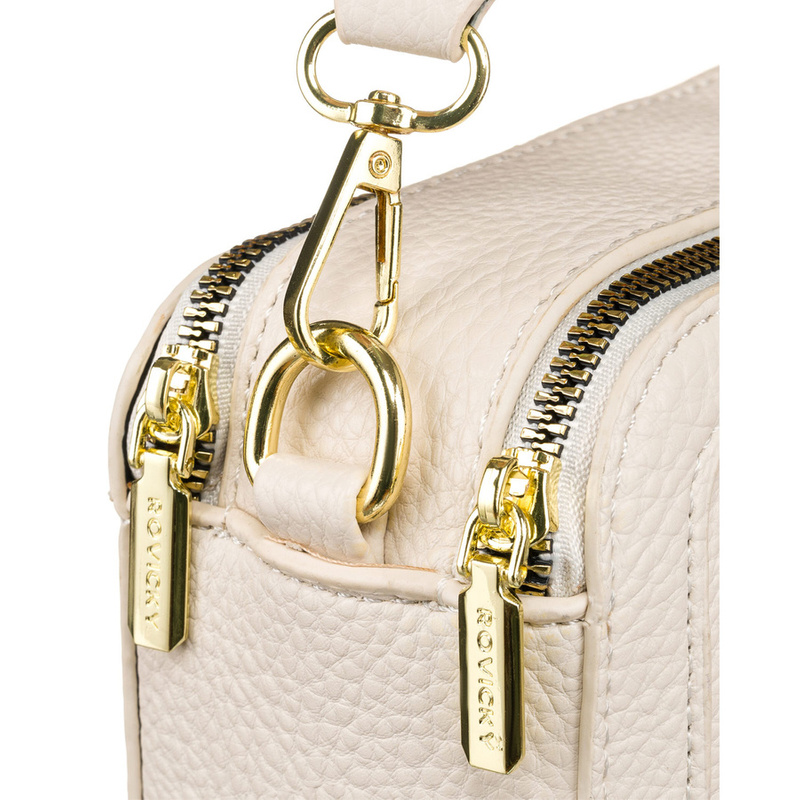 Miejska torebka damska na ramię w beżowym kolorze wykonana ze skóry ekologicznej - Rovicky