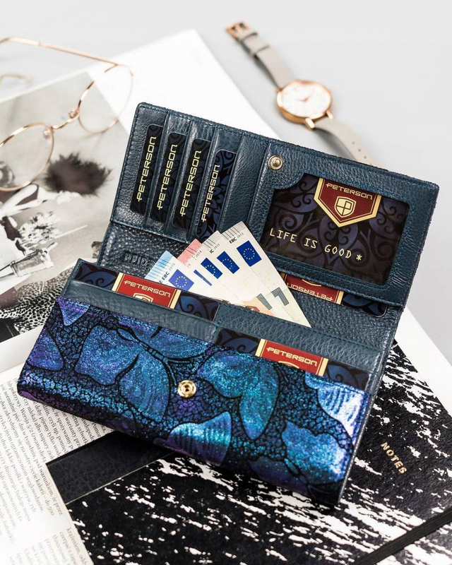 Skórzany damski portfel Peterson PTN 42122-ONBF