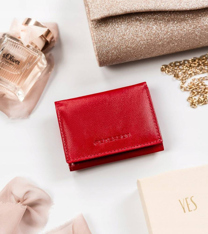 Damski portfel ze skóry ekologicznej Peterson PTN RD-SWZX-86-GCL