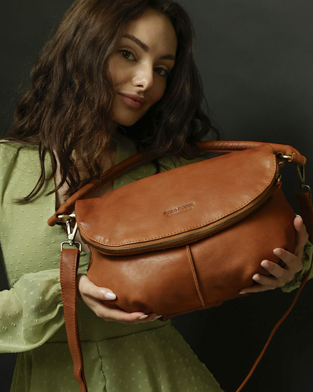 Torebka na ramię listonoszka duża skórzana - MARCO MAZZINI brąz camelowy