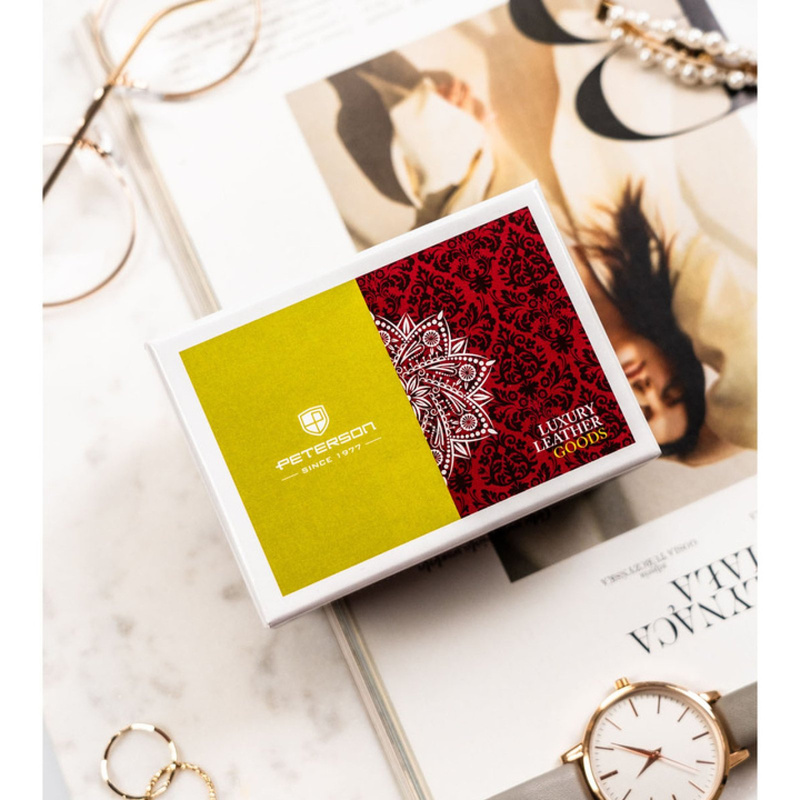 Skórzany damski portfel Peterson PTN LJ-423229