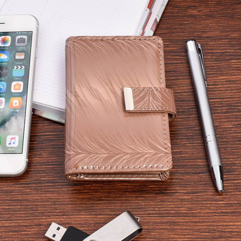 Etui skórzane na dokumenty karty okładka skóra naturalna wizytownik beżowy w piórka M32