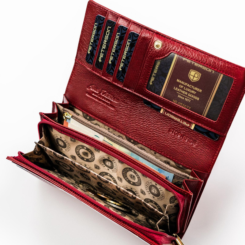 Skórzany damski portfel Peterson PTN PL-409