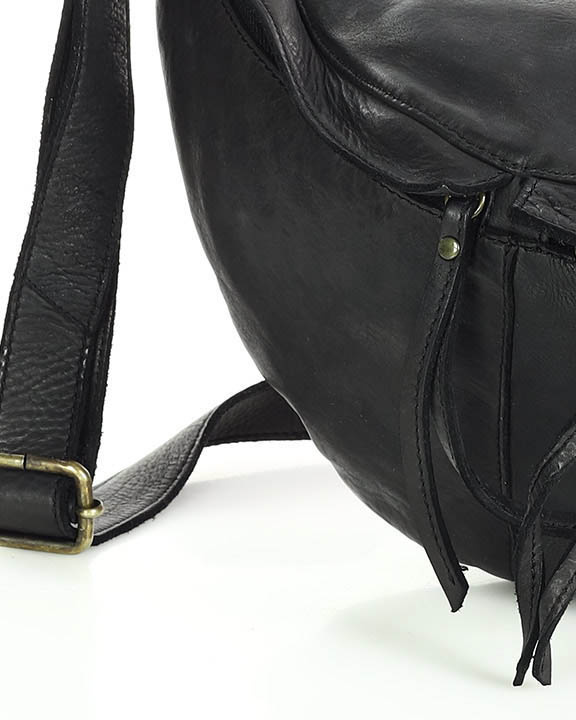 Uniwersalna torebka nerka półksiężyc crossbody runway - skóra naturalna Marco Mazzini czarny