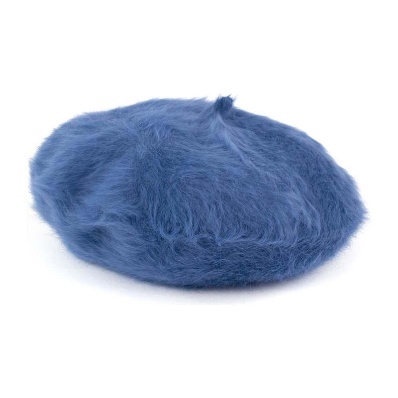 Czapka W Trzech Odsłonach