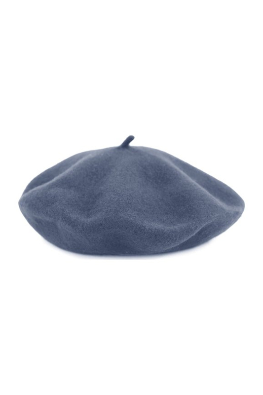 Beret Niebanalny