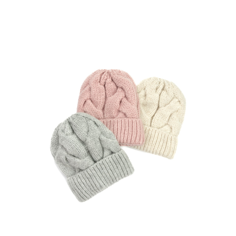 Polska czapka Chilly