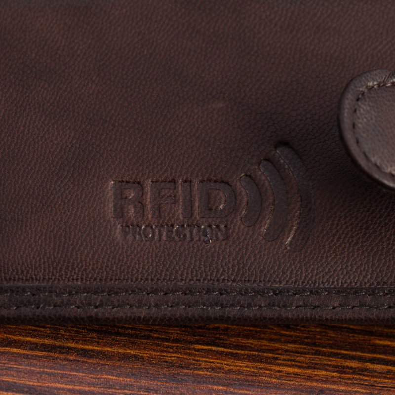 Portfel skórzany męski klasyczny poziomy z flagą brązowy RFiD Beltimore D28