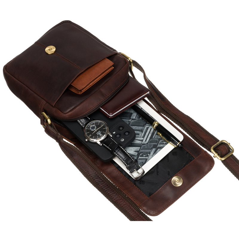 Listonoszka męska ze skóry naturalnej w brązowym kolorze - Peterson