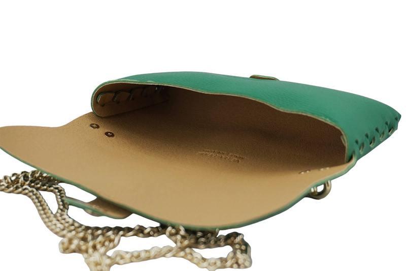 Torebka kopertówka na łańcuszku - Zielona jasna