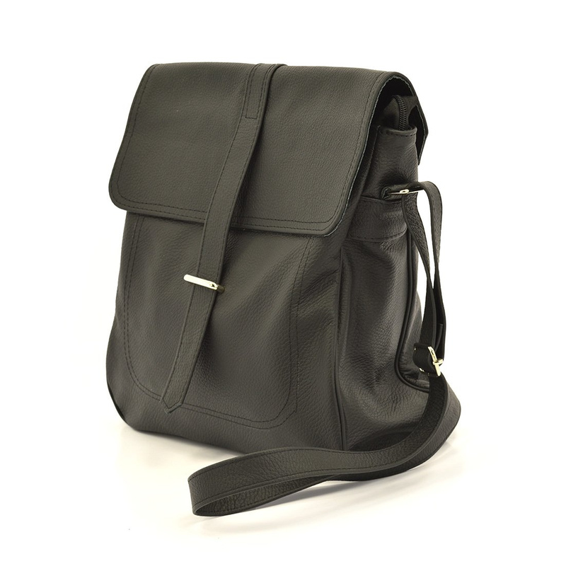 Skórzana damska listonoszka klasyczna przez ramię