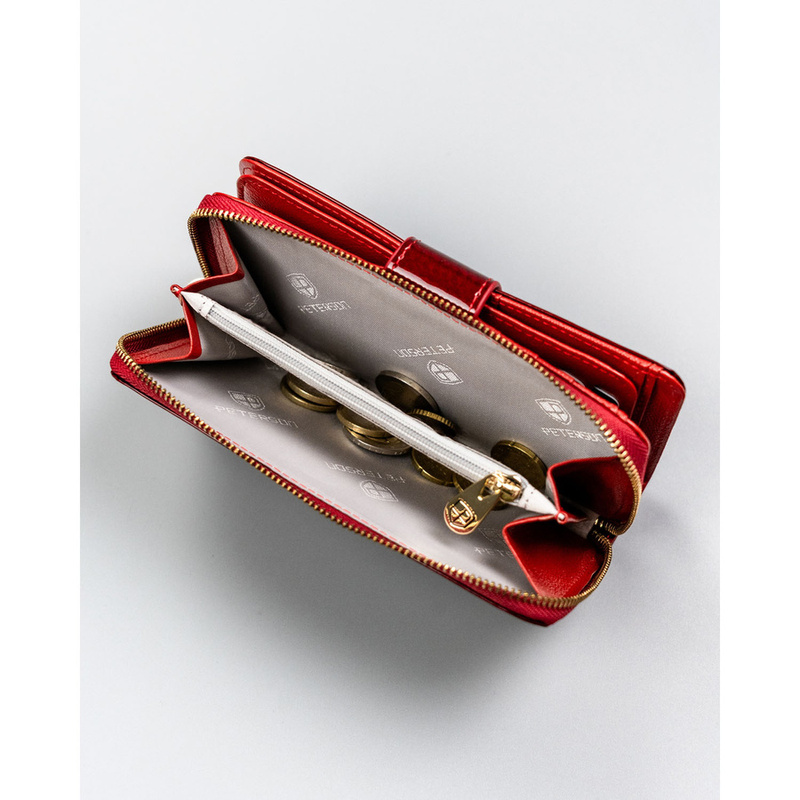 Pionowy portfel damski z lakierowanej skóry naturalnej w czerwonym kolorze - Peterson