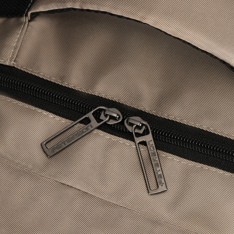 Damski plecak z tworzywa Peterson PTN BIELIK