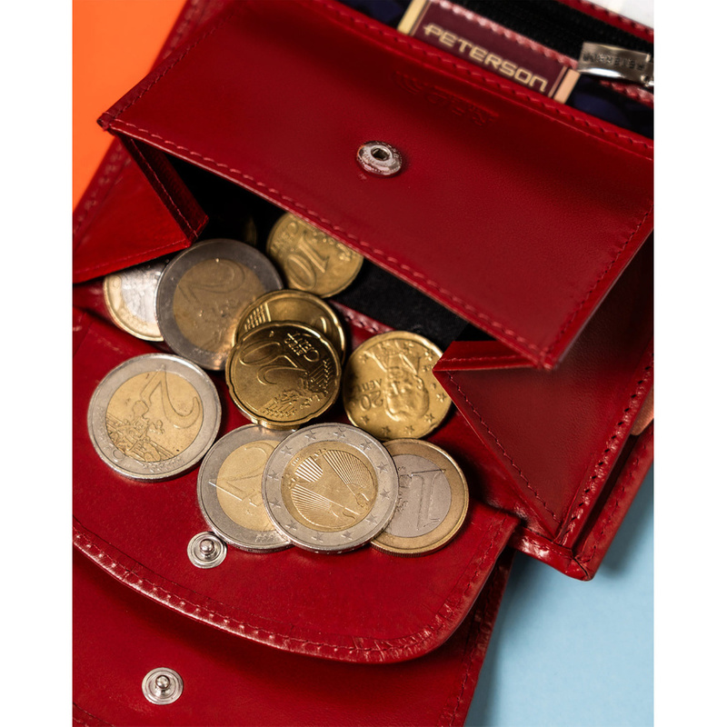 Damski portfel z naturalnej skóry Peterson PTN 70614-9-NGV